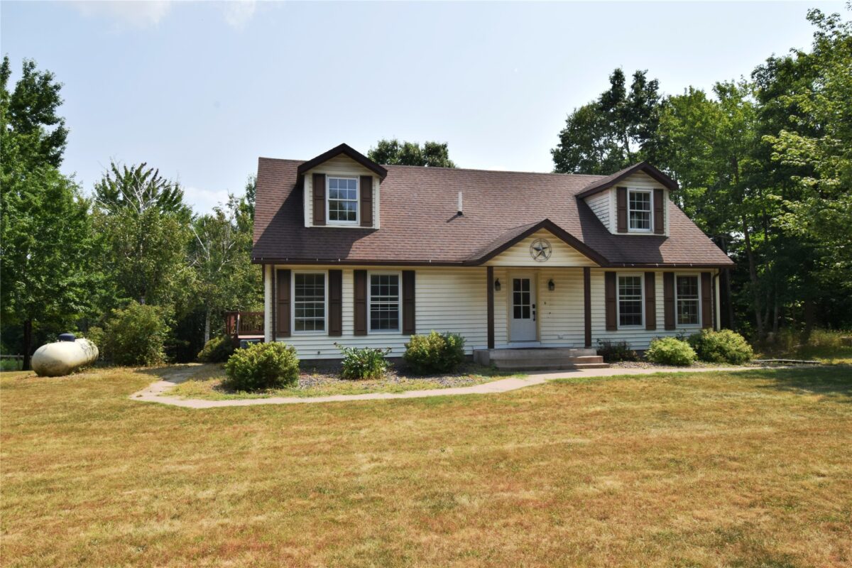 27154 Deerstand Trail, Webster WI 54893 - Residential house for sale - MLS #1603796 - image2