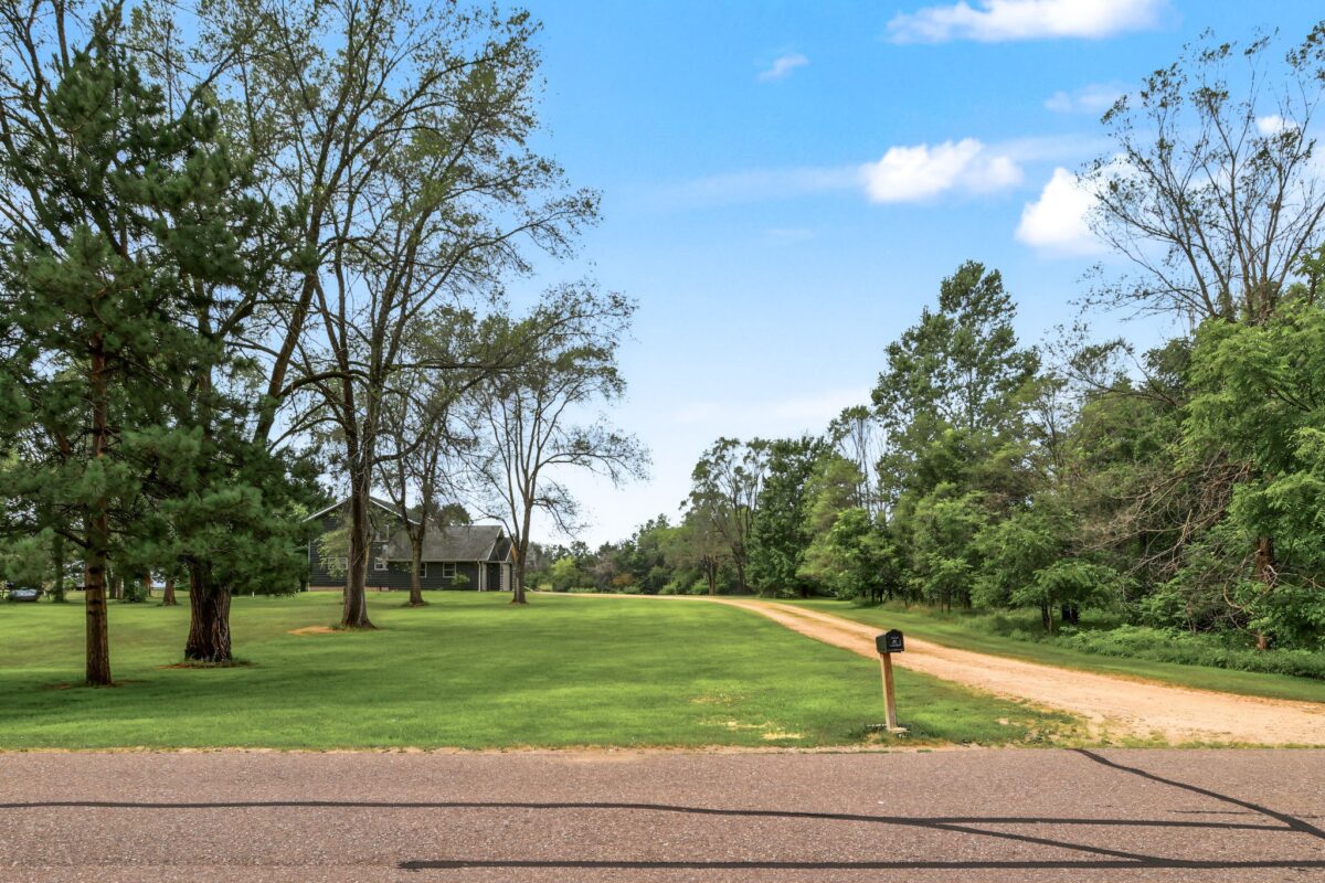 2770 113th Street, Chippewa Falls WI 54729 - Residential house for sale - MLS #1603710 - image2