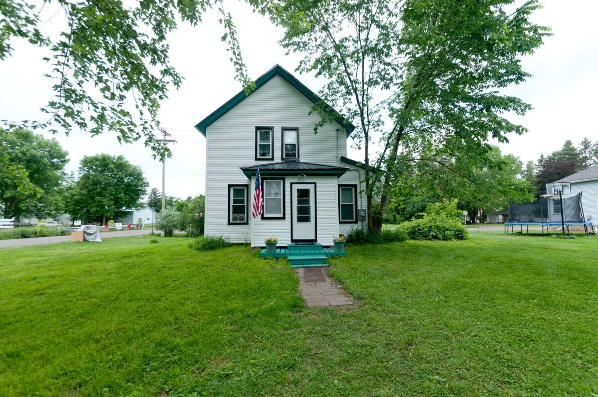 301 10th Street, Cameron WI 54822 - Residential house for sale - MLS #1602427 - image8