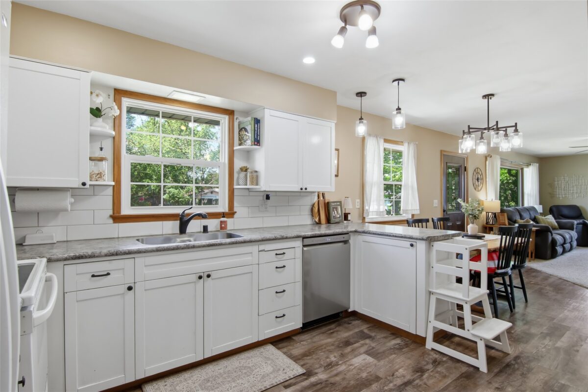 3027 Saturn Avenue, Eau Claire WI 54703 - Residential house for sale - MLS #1602706 - image10