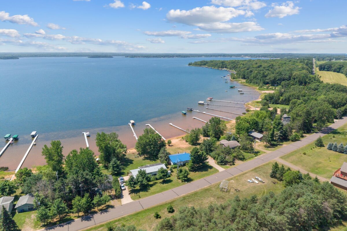 303 Lake Drive, Shell Lake WI 54871 - Residential house for sale - MLS #1603308 - image36
