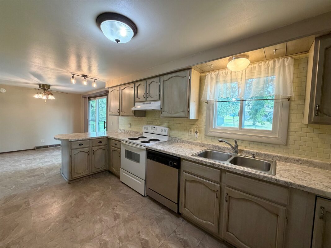 305 Elm Street, Thorp WI 54771 - Residential house for sale - MLS #1604131 - image11