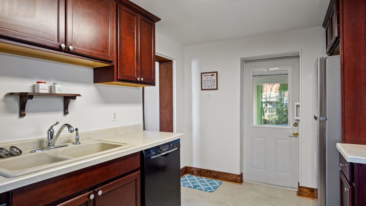 324 Mead Street, Eau Claire WI 54703 - Residential house for sale - MLS #1603718 - image15