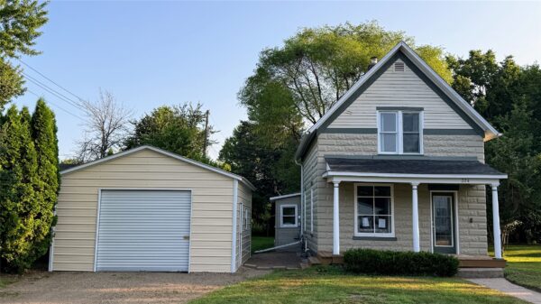 324 Mead Street Eau Claire WI 54703
