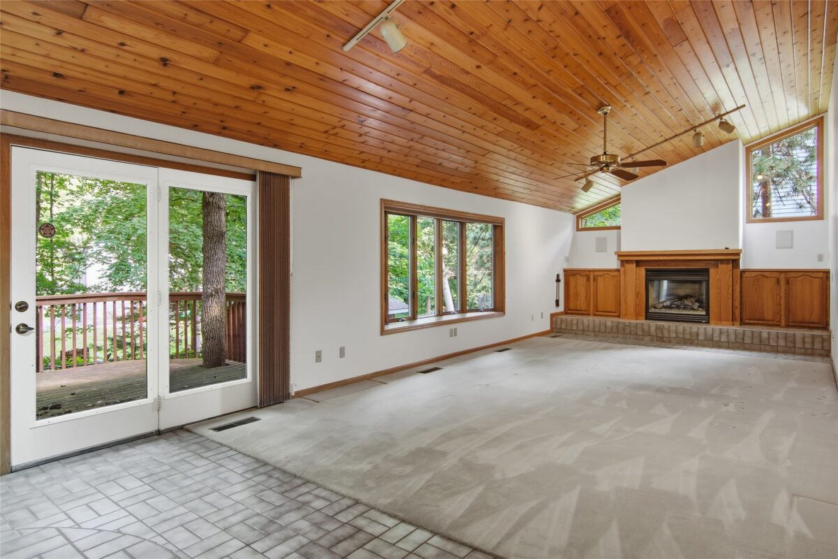 3728 Forest Heights Drive, Eau Claire WI 54701 - Residential house for sale - MLS #1603704 - image2