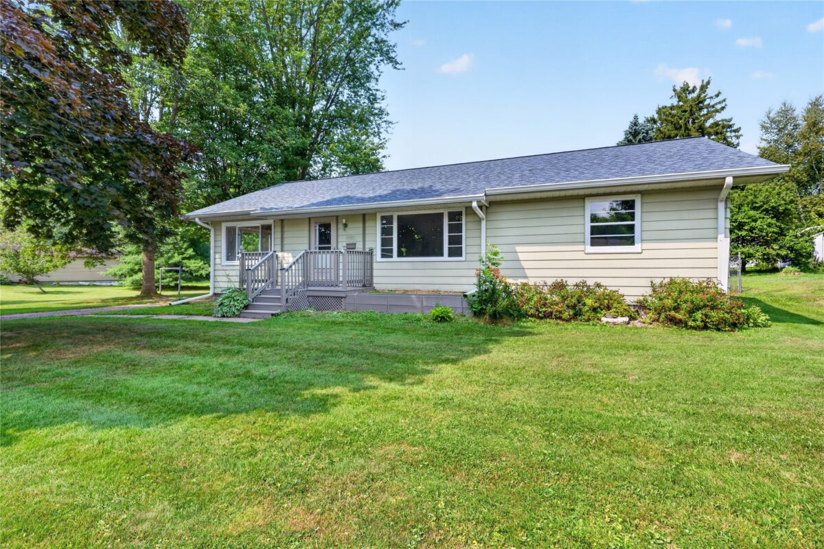 425 4th Street, Barron WI 54812 - Residential house for sale - MLS #1603825 - image2