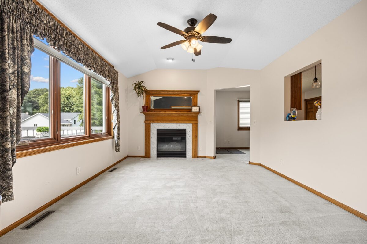 4414 Crest Court, Eau Claire WI 54701 - Residential house for sale - MLS #1603831 - image11
