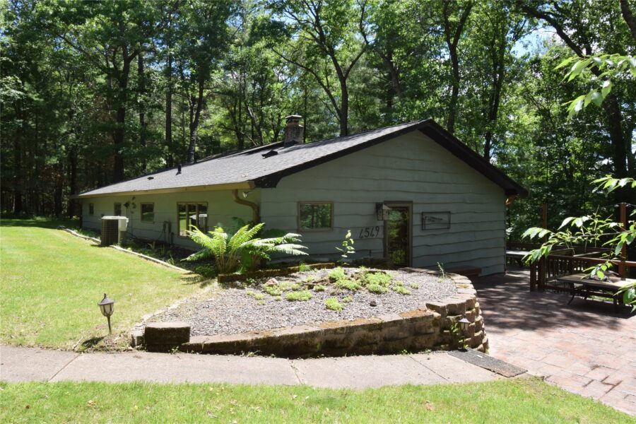 4549 Lunsman Drive