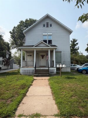 457 Summit Avenue Eau Claire WI 54701