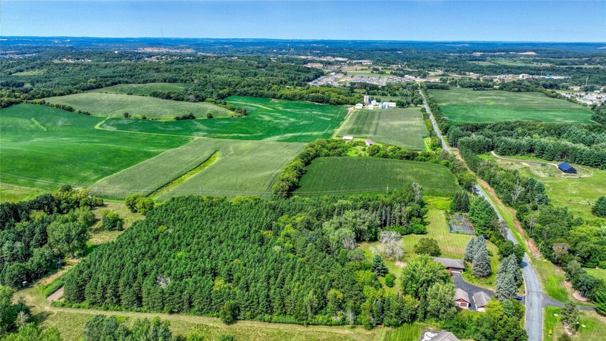 5892 Graff Road, Eau Claire WI 54701 - Residential house for sale - MLS #1603925 - image19