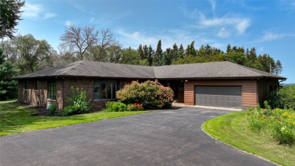 5892 Graff Road Eau Claire WI 54701