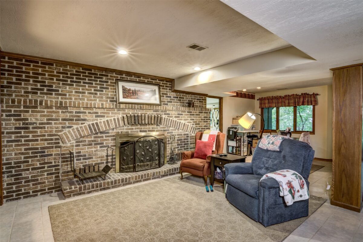 608 Manor Court, Altoona WI 54720 - Residential house for sale - MLS #1603719 - image19