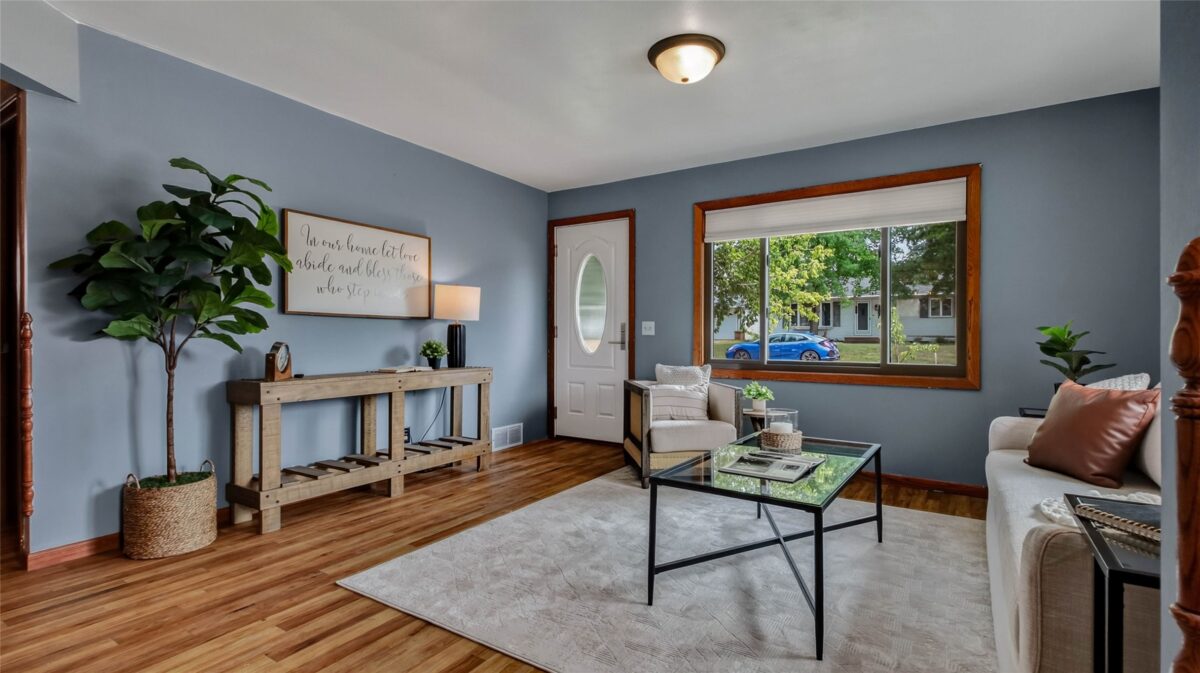 621 Park Place, Cadott WI 54727 - Residential house for sale - MLS #1603760 - image2