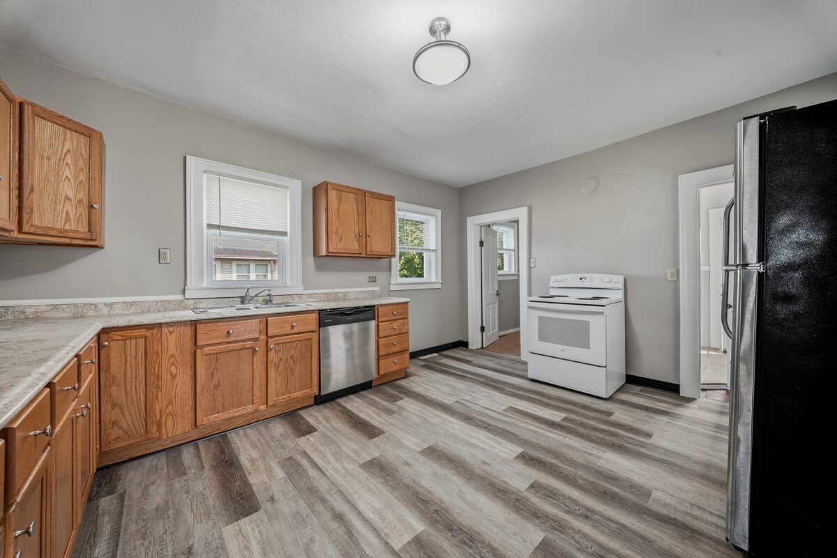 639 Niagara St, Eau Claire WI 54703 - ResidentialIncome house for sale - MLS #1603661 - image3