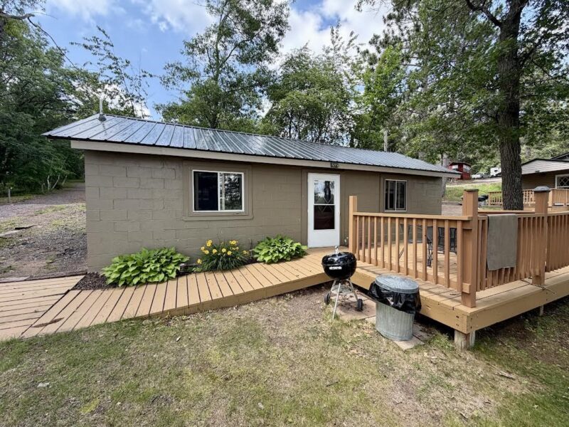 6833 View Point Lodge Road 