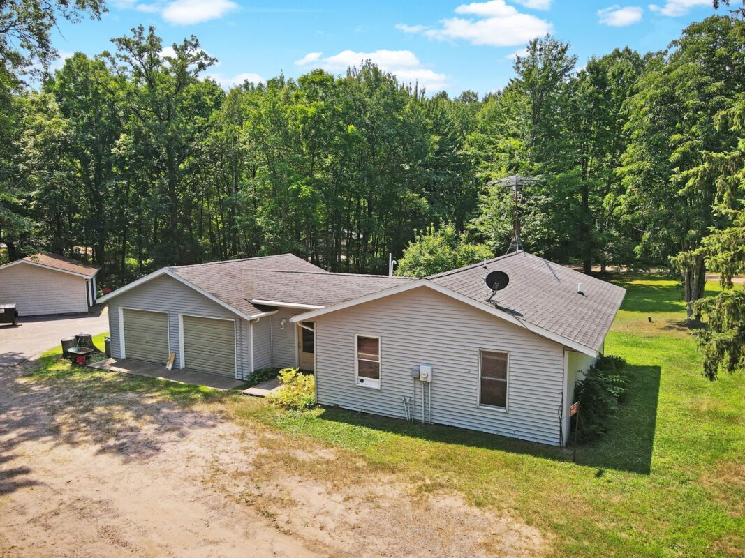 7044 Godfrey Lake Road, Siren WI 54872 - Residential house for sale - MLS #1603781 - image2