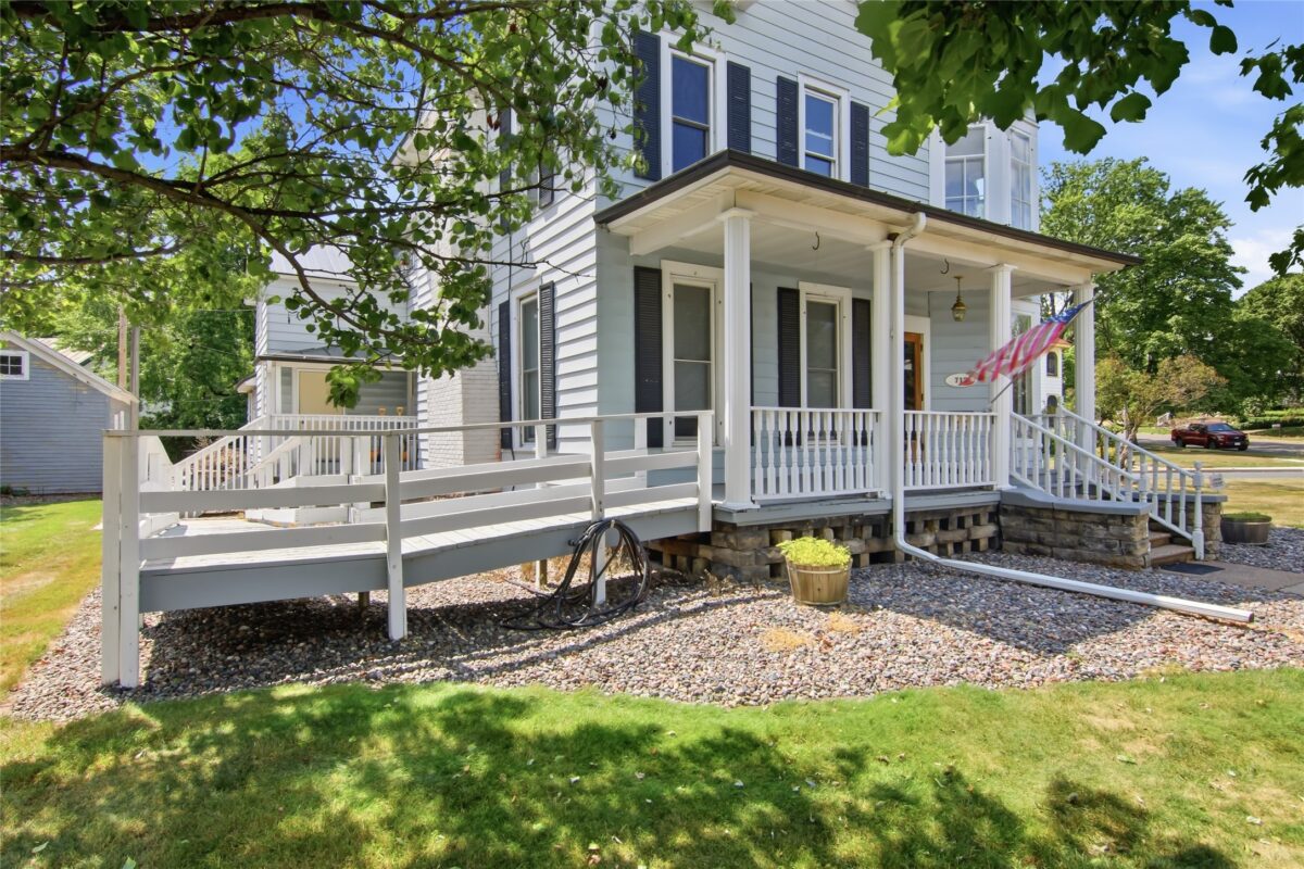 718 Bay Street, Chippewa Falls WI 54729 - CommercialSale house for sale - MLS #1603874 - image27