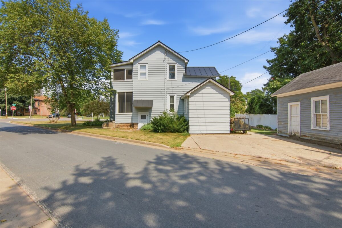 718 Bay Street, Chippewa Falls WI 54729 - CommercialSale house for sale - MLS #1603874 - image32