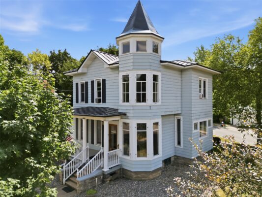 718 Bay Street Chippewa Falls WI 54729