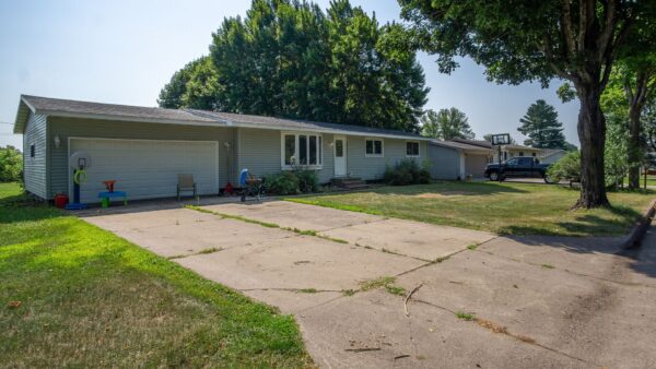 804 Thompson Street Bloomer WI 54724