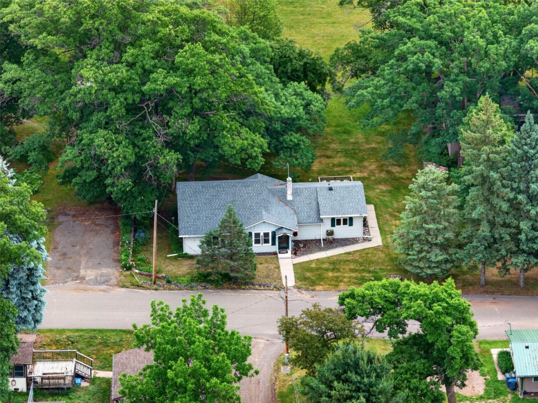 910 First Street, Spooner WI 54801 - Residential house for sale - MLS #1602306 - image2