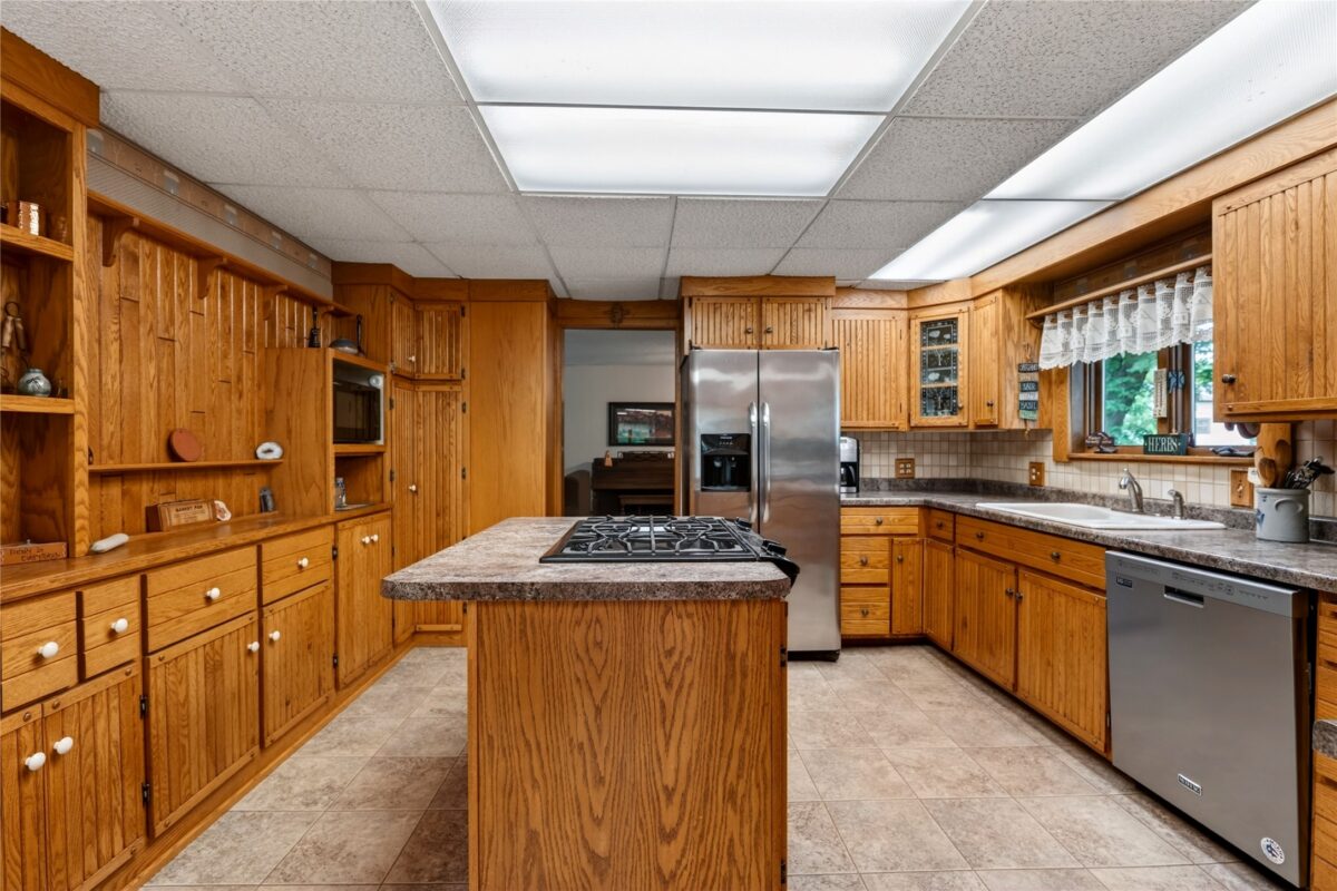 910 First Street, Spooner WI 54801 - Residential house for sale - MLS #1602306 - image13