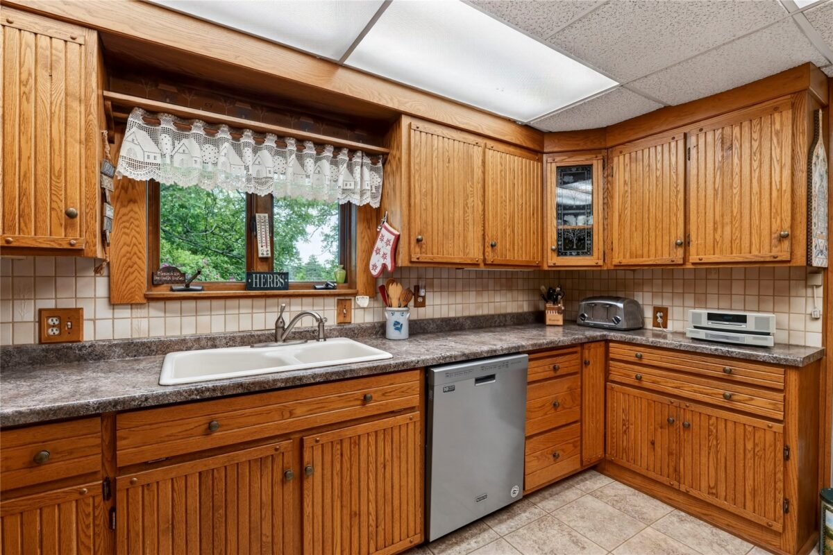 910 First Street, Spooner WI 54801 - Residential house for sale - MLS #1602306 - image17
