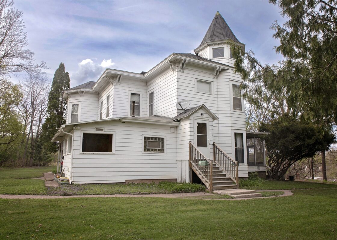 940 Bridge Street, Chippewa Falls WI 54729 - ResidentialIncome house for sale - MLS #1602667 - image3