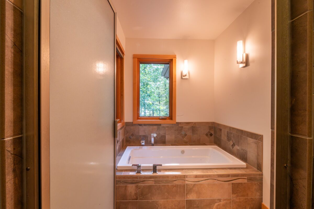 9560N Summers Point Lane, Hayward WI 54843 - Residential house for sale - MLS #1604039 - image15