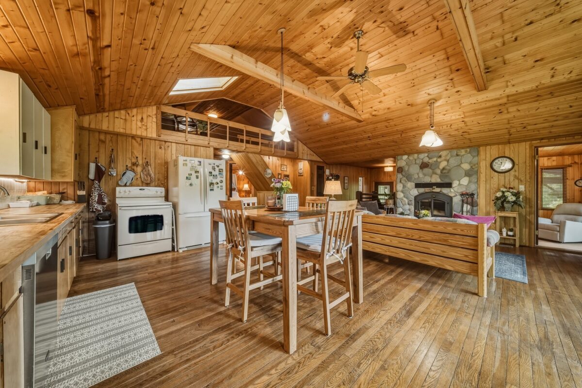 E23670 Whippoorwill Private Drive, Augusta WI 54722 - Residential house for sale - MLS #1602096 - image12