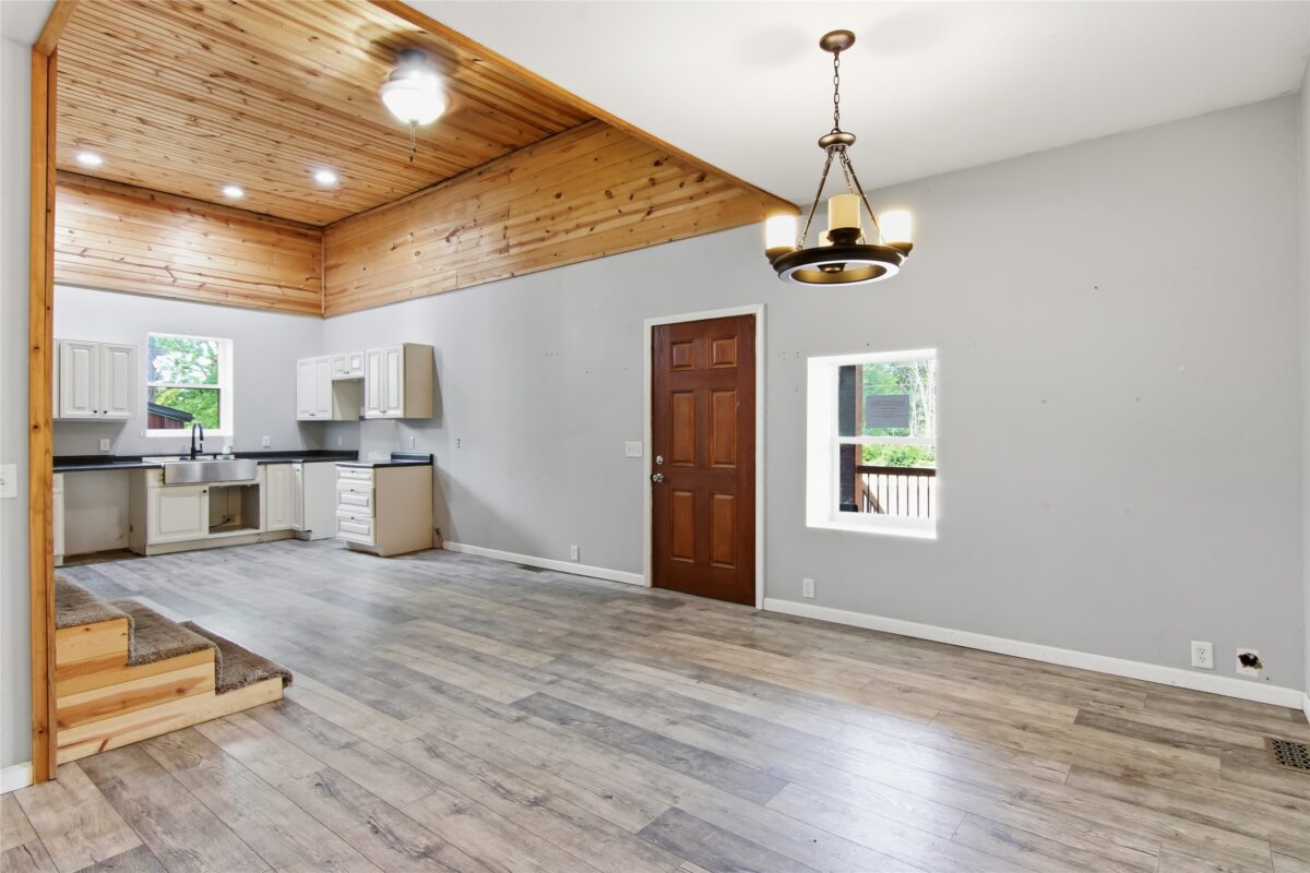 E3524 US Highway 12, Menomonie WI 54751 - CommercialSale house for sale - MLS #1603952 - image10
