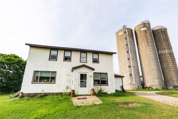 E5549 Hoff Rd  La Valle WI 53941