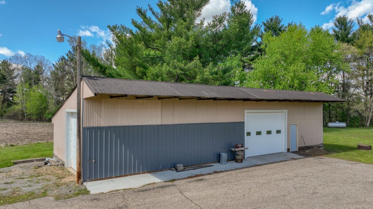 N2601 State Hwy 25 Highway, Menominee WI 54751 - CommercialSale house for sale - MLS #1603851 - image39