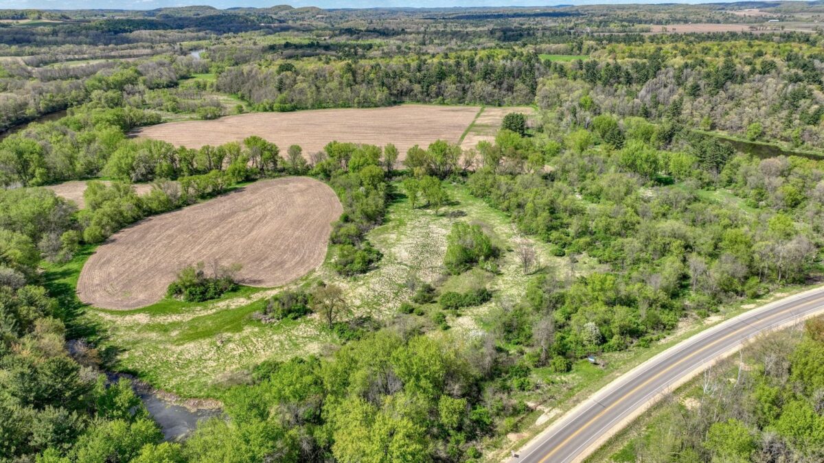 N2601 State Hwy 25 Highway, Menominee WI 54751 - CommercialSale house for sale - MLS #1603851 - image42