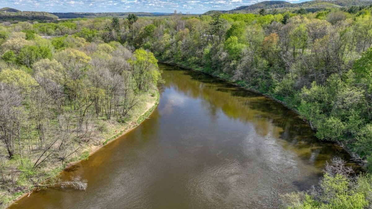 N2601 State Hwy 25 Highway, Menominee WI 54751 - CommercialSale house for sale - MLS #1603851 - image43