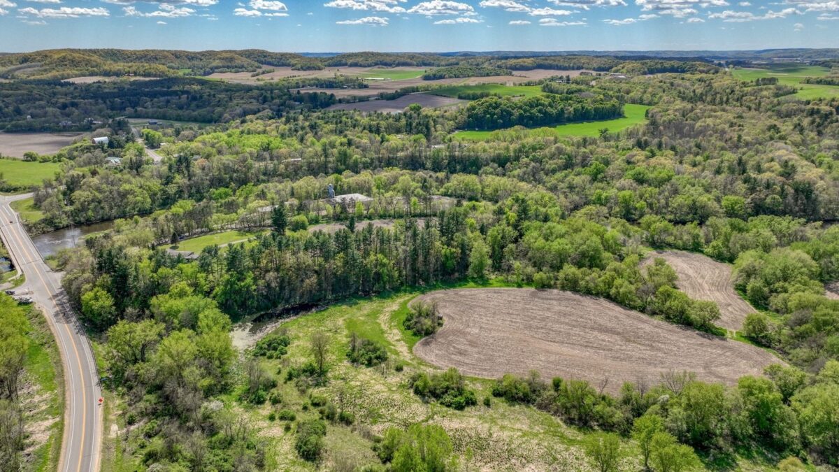 N2601 State Hwy 25 Highway, Menominee WI 54751 - CommercialSale house for sale - MLS #1603851 - image44