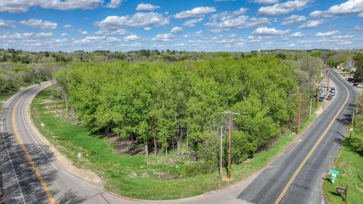 N2601 State Hwy 25 Highway, Menominee WI 54751 - CommercialSale house for sale - MLS #1603851 - image53