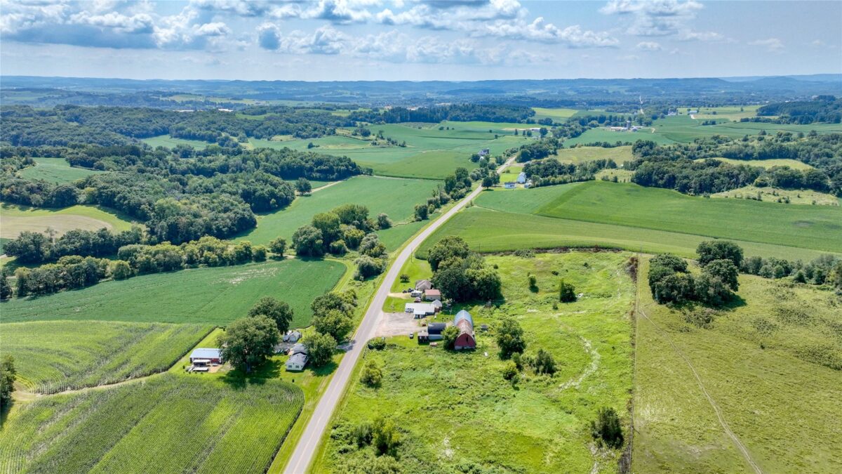 N5425 County Road H, Mondovi WI 54755 - CommercialSale house for sale - MLS #1604080 - image8