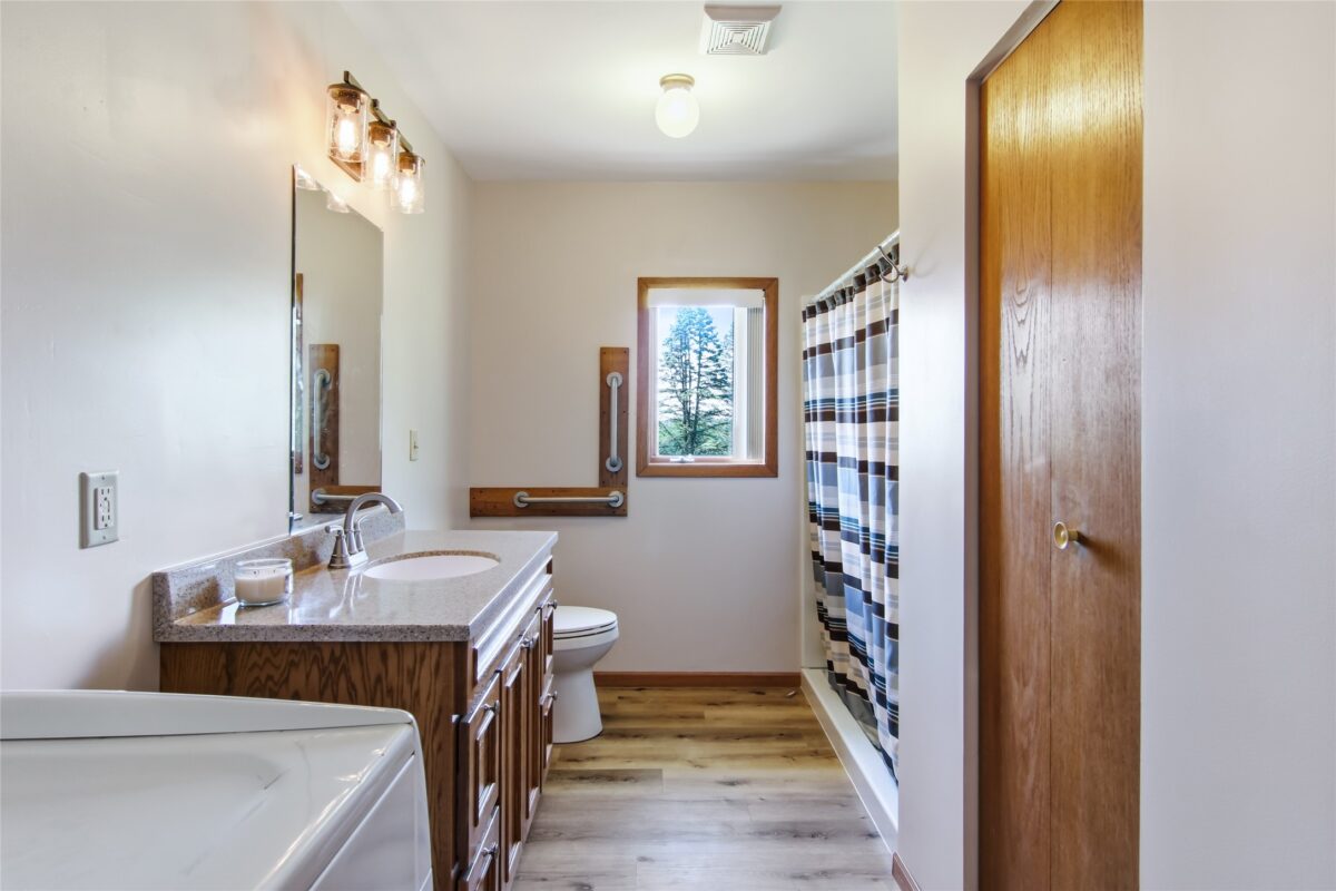 W10890 Hiview Drive, Black River Falls WI 54615 - Residential house for sale - MLS #1603830 - image18