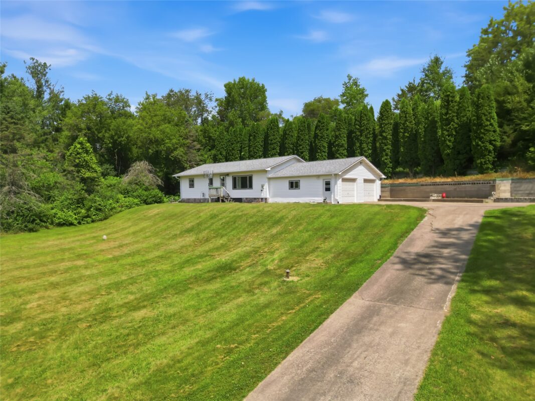 W10890 Hiview Drive, Black River Falls WI 54615 - Residential house for sale - MLS #1603830 - image4
