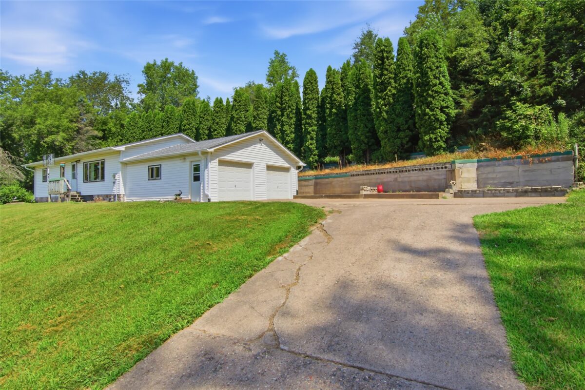 W10890 Hiview Drive, Black River Falls WI 54615 - Residential house for sale - MLS #1603830 - image8