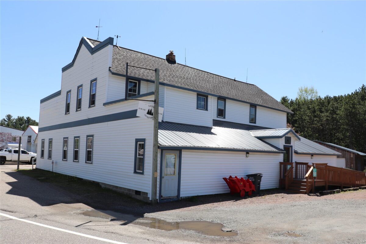 W15699 State Highway 121, Northfield WI 54635 - ResidentialIncome house for sale - MLS #1601482 - image2