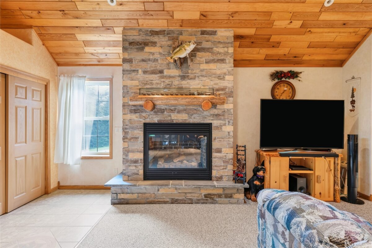 W5372 Yellowsands Drive, Spooner WI 54801 - Residential house for sale - MLS #1603979 - image14
