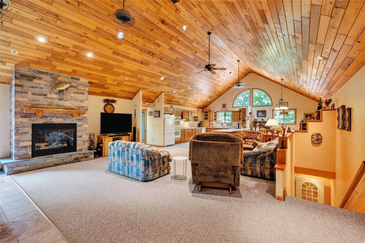 W5372 Yellowsands Drive, Spooner WI 54801 - Residential house for sale - MLS #1603979 - image17