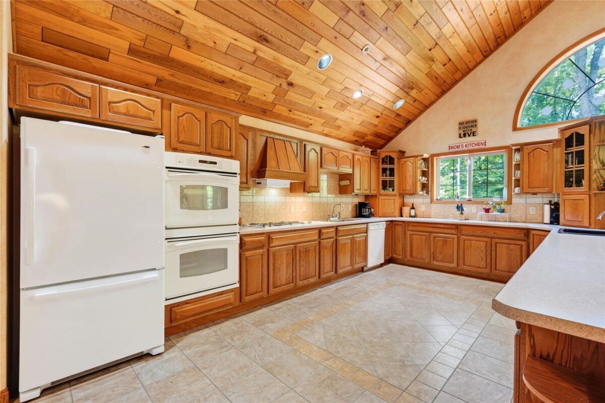 W5372 Yellowsands Drive, Spooner WI 54801 - Residential house for sale - MLS #1603979 - image18