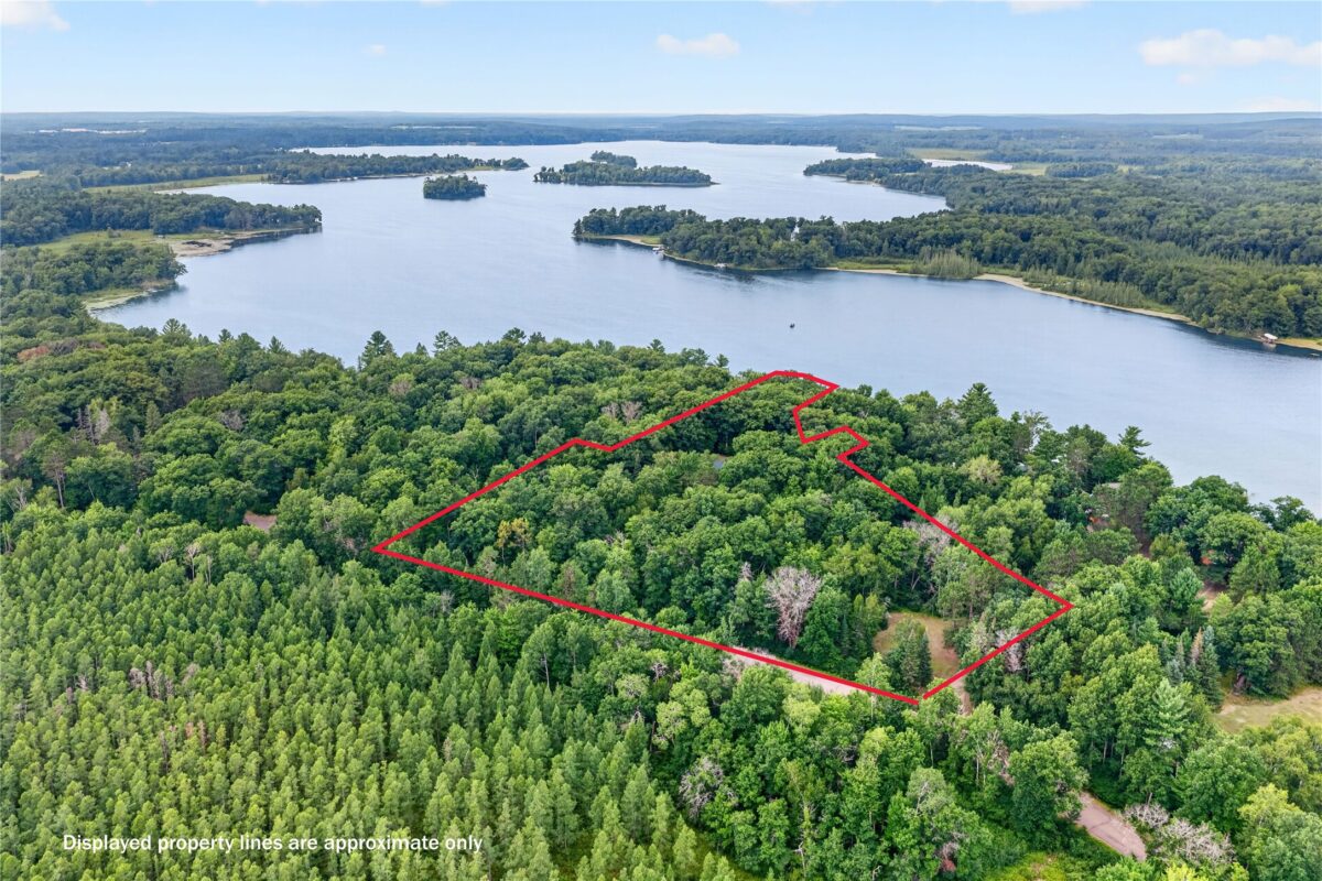 W5372 Yellowsands Drive, Spooner WI 54801 - Residential house for sale - MLS #1603979 - image6