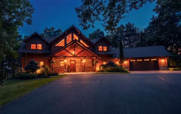 W5405 Park Place Spooner WI 54801